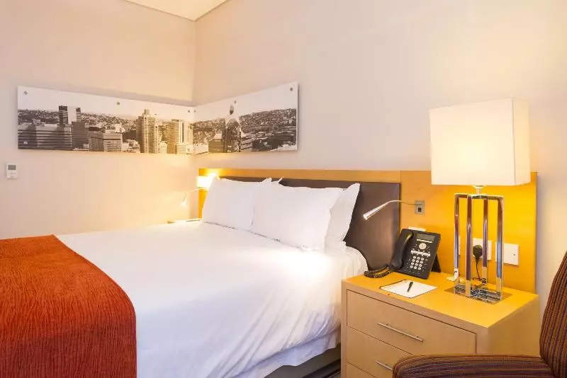 اتاق استاندارد با چشم‌انداز شهر, Protea Hotel By Marriott Gaborone Masa Square
