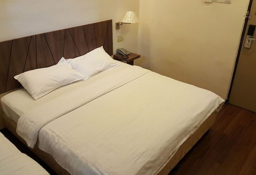 Номер Стандарт, 9 Square Hotel   Kota Damansara