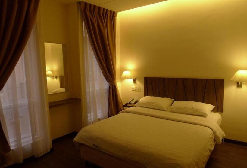 Королевский Номер, 9 Square Hotel   Kota Damansara