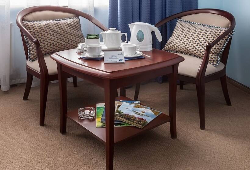 غرفة سوبيريور, Alexandrovsky Garden