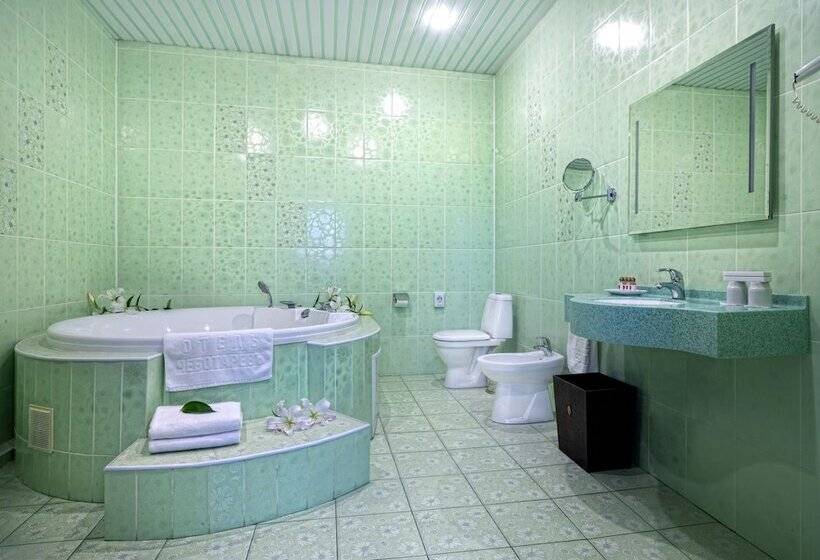 سوئیت پرزیدنت, Chebotarev