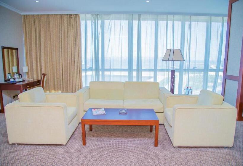 سوییت, Golden Coast