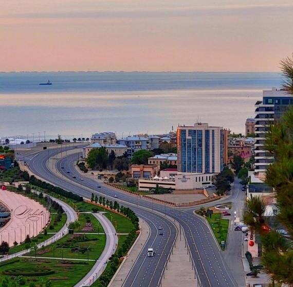 سوییت, Golden Coast