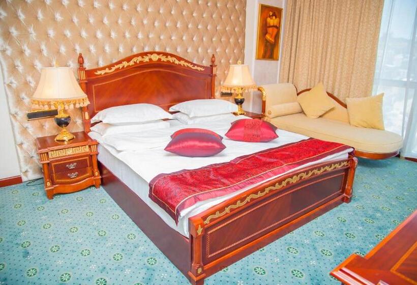 اتاق پریمیوم چهارنفره, Golden Coast