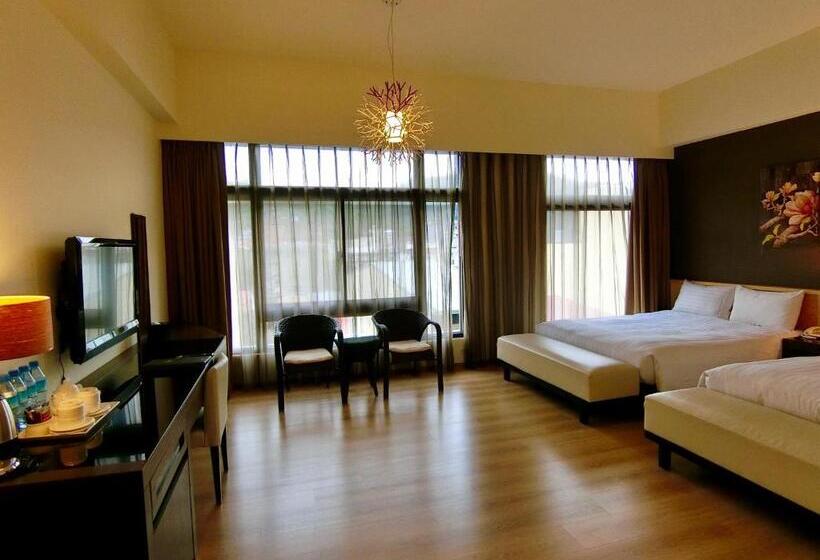 اتاق لوکس خانوادگی, Lealea Garden Hotels   Moon Lake