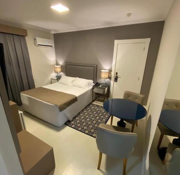 سوییت لوکس, Marimar The Place