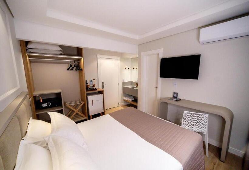 سوییت لوکس, Marimar The Place