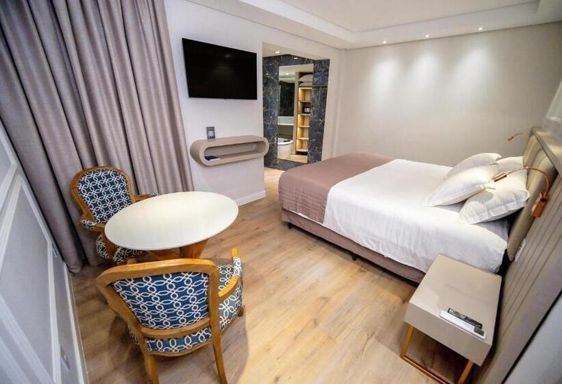 سوئیت پریمیوم, Marimar The Place