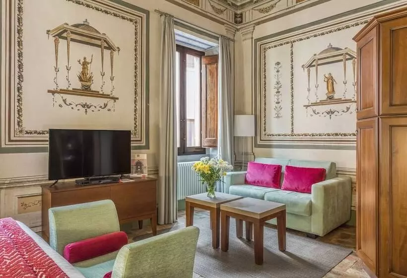 استودیوی سوپریور, Palazzo Catalani Resort