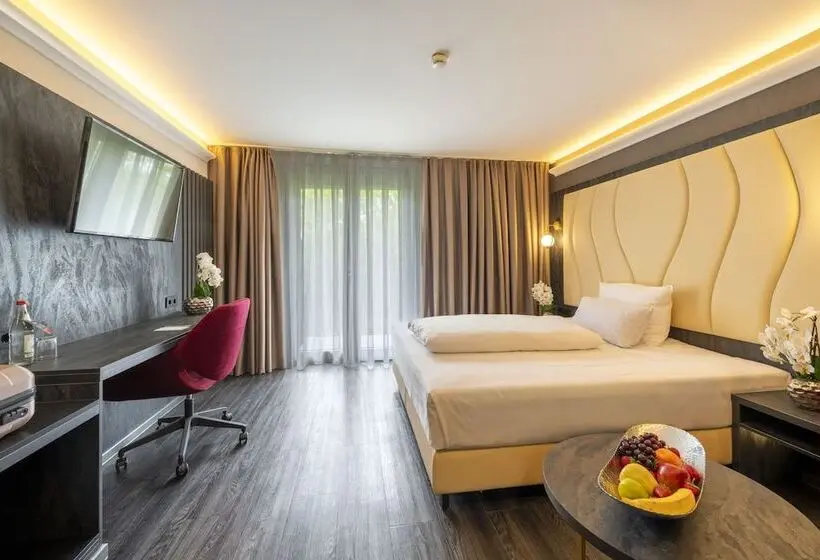 Standard Yhden Hengen Huone, Plaza Inn Stuttgart Ditzingen