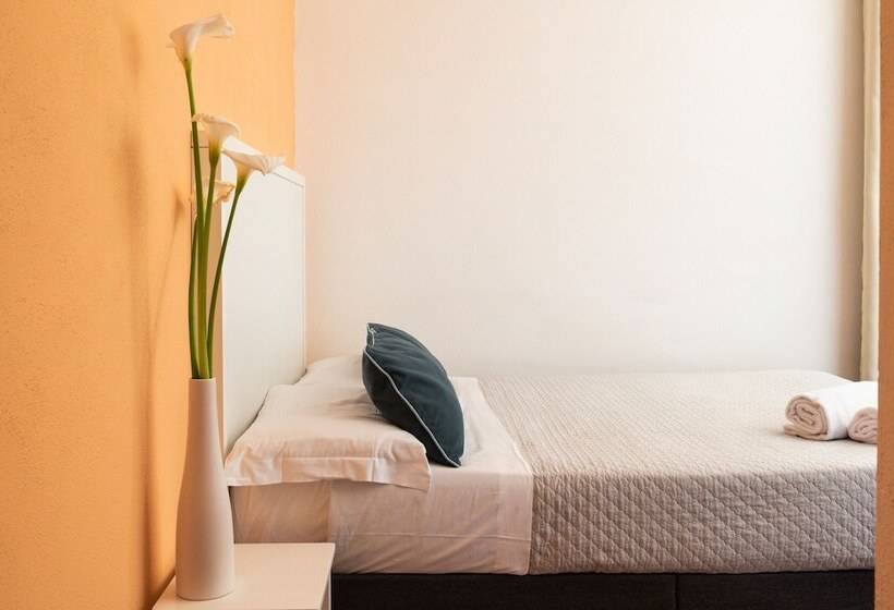 חדר סטנדרט יחיד, L Aragosta