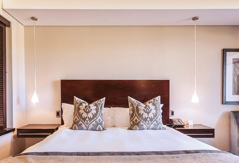 디럭스 룸, The Fairway Hotel, Spa & Golf Resort