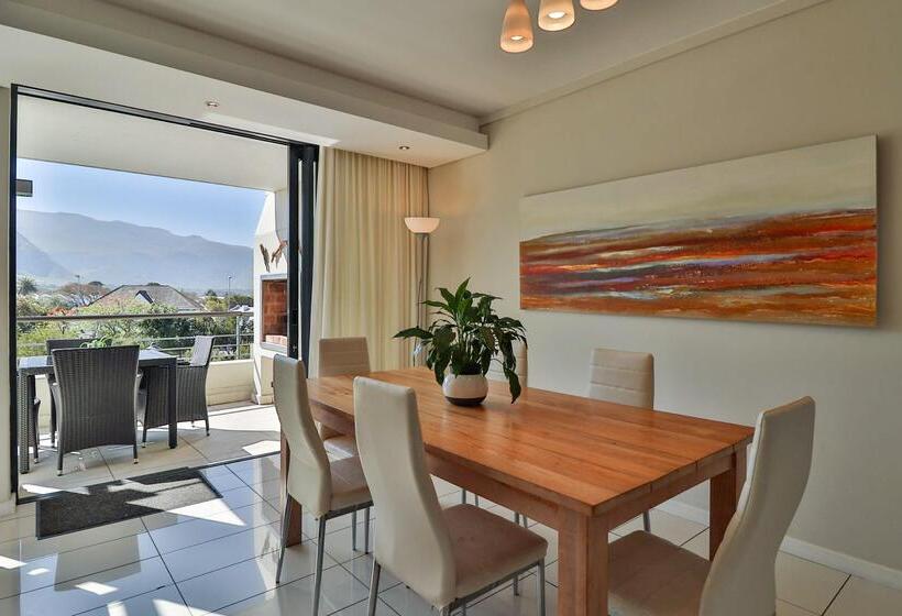 Апартаменты 3 Спальни, Whale Coast All Suite Hotel   Dcc Hotel Group