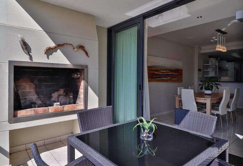 带3个卧室的公寓, Whale Coast All Suite Hotel   Dcc Hotel Group