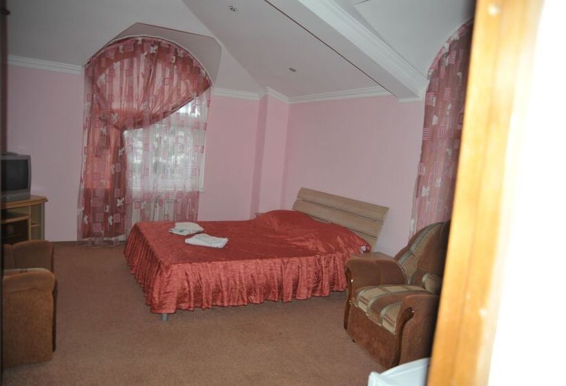 컴포트 룸, U Bocharova Ruchja