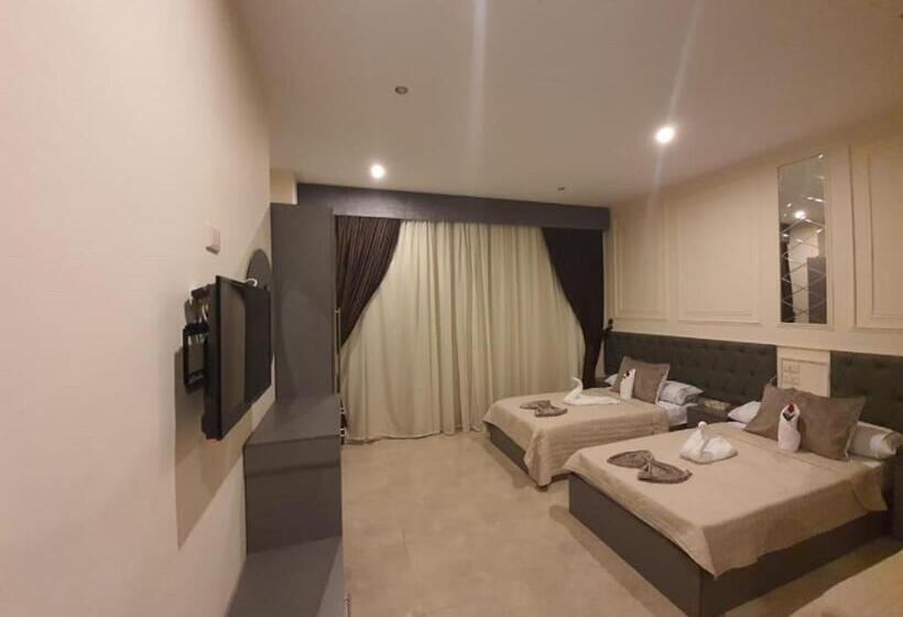 استودیو استاندارد با بالکن, City Palace