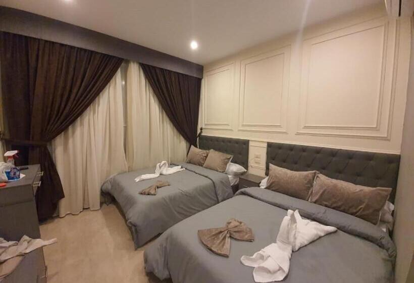 استودیو استاندارد با بالکن, City Palace