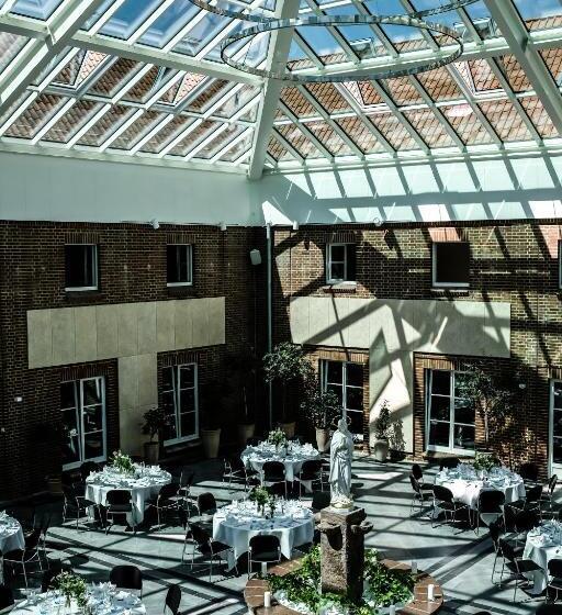 חדר סטנדרט, Sostrup Slot