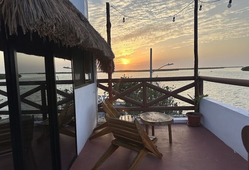 Хижина, El Faro