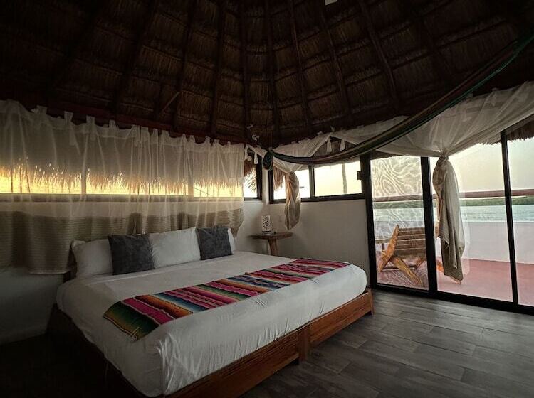 Хижина, El Faro