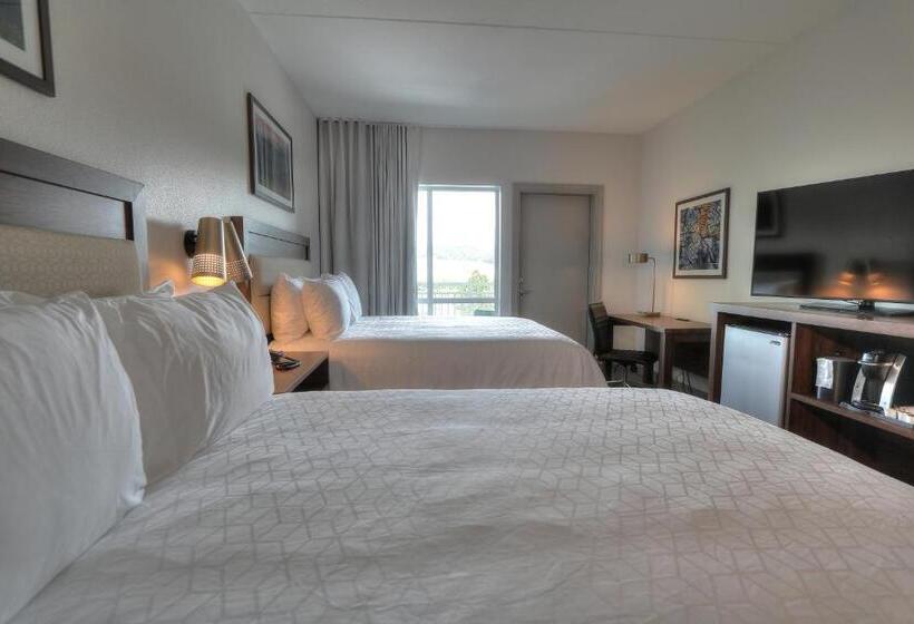 اتاق استاندارد با چشمانداز رودخانه, Holiday Inn & Suites Pigeon Forge Convention Center, An Ihg
