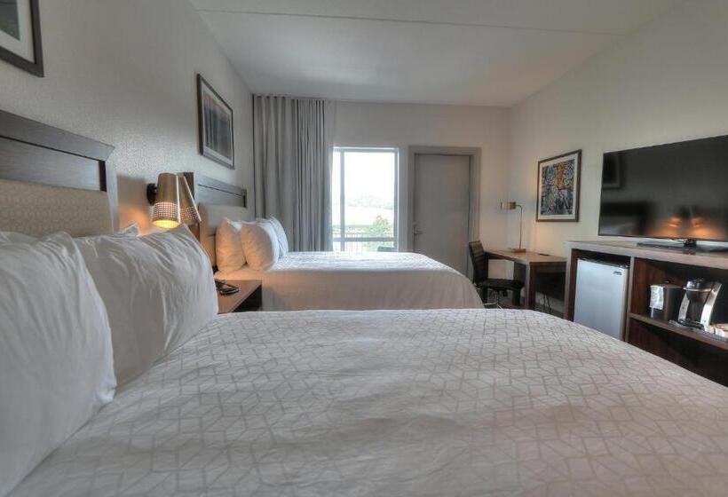 اتاق استاندارد با چشمانداز رودخانه, Holiday Inn & Suites Pigeon Forge Convention Center, An Ihg