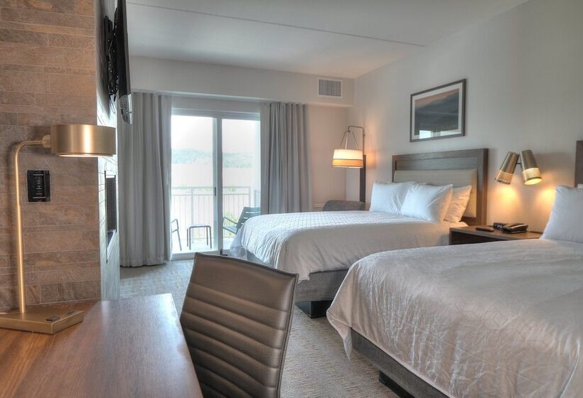 سوئیت با چشمانداز رودخانه, Holiday Inn & Suites Pigeon Forge Convention Center, An Ihg