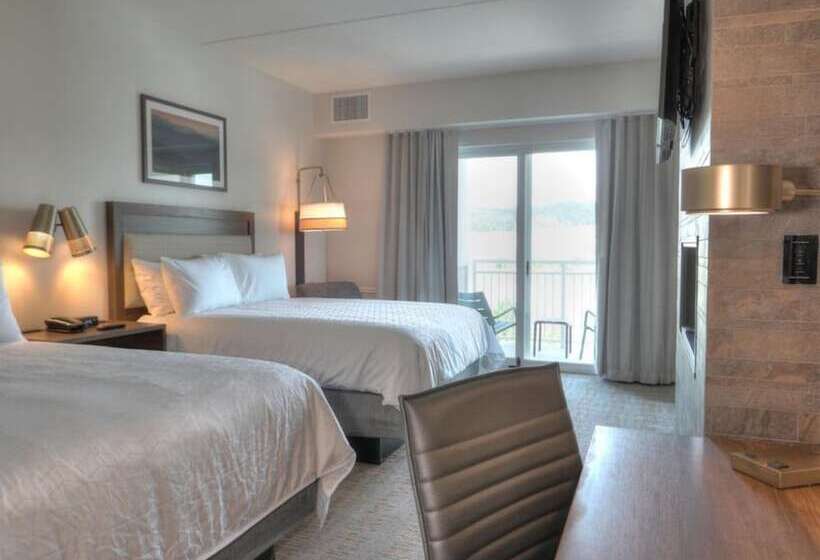 سوئیت با چشمانداز رودخانه, Holiday Inn & Suites Pigeon Forge Convention Center, An Ihg