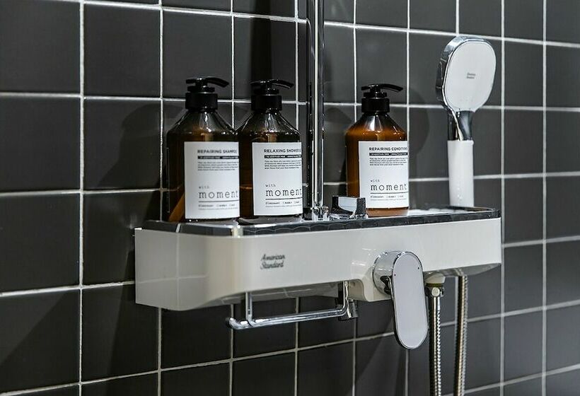 חדר סטנדרט, Yaja Masan Odong Branch