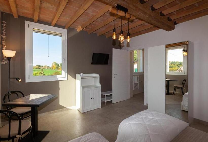 Chambre Standard Vue Jardin, La Casa Di Valeria   Modena