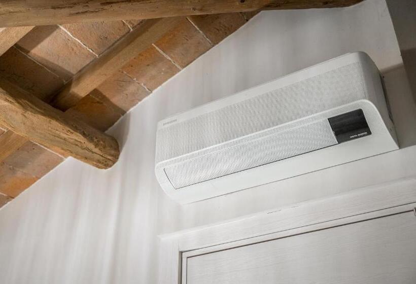 Chambre Standard Vue Jardin, La Casa Di Valeria   Modena