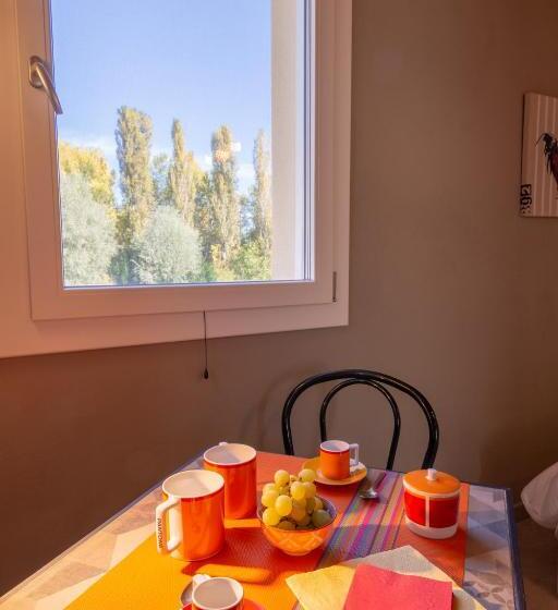 Chambre Standard Vue Jardin, La Casa Di Valeria   Modena