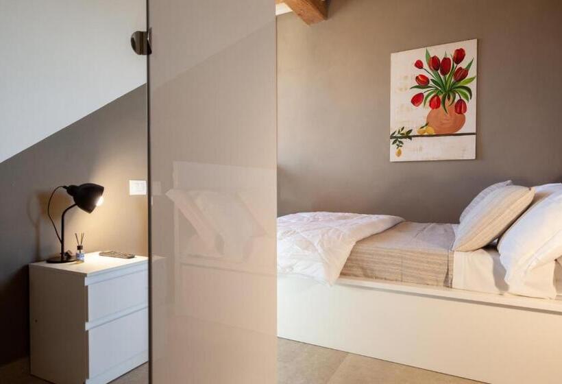 Chambre Standard Vue Jardin, La Casa Di Valeria   Modena