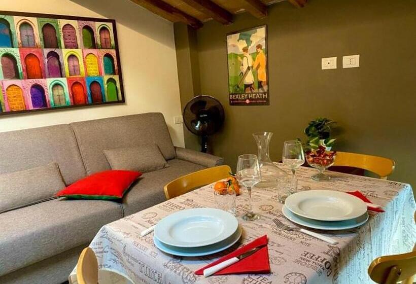 Junior Suite, La Casa Di Valeria   Modena