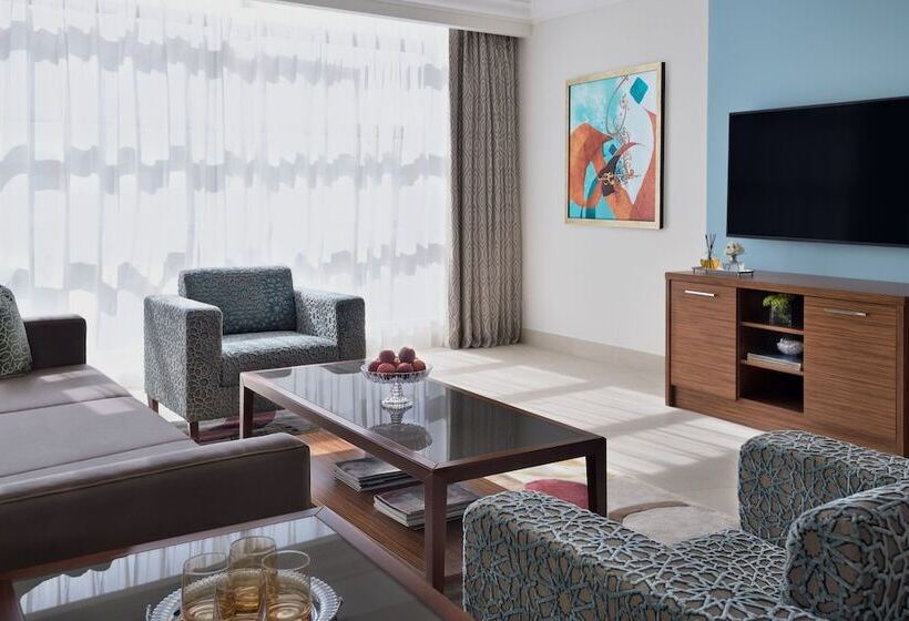 2 Bedrooms Apartment City View, Marriott Executive Apartments Al Khobar