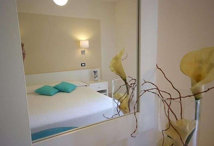 经典四人房间, Brigantino