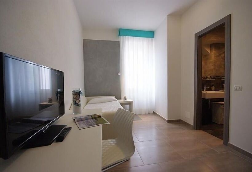 高级三人间, Brigantino