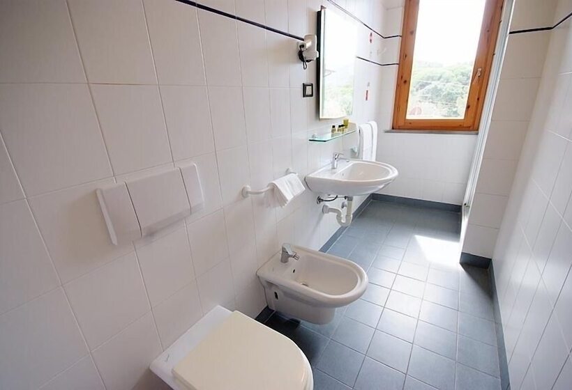 高级家庭房间, Brigantino