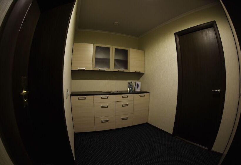 غرفة كومفورت, Desna