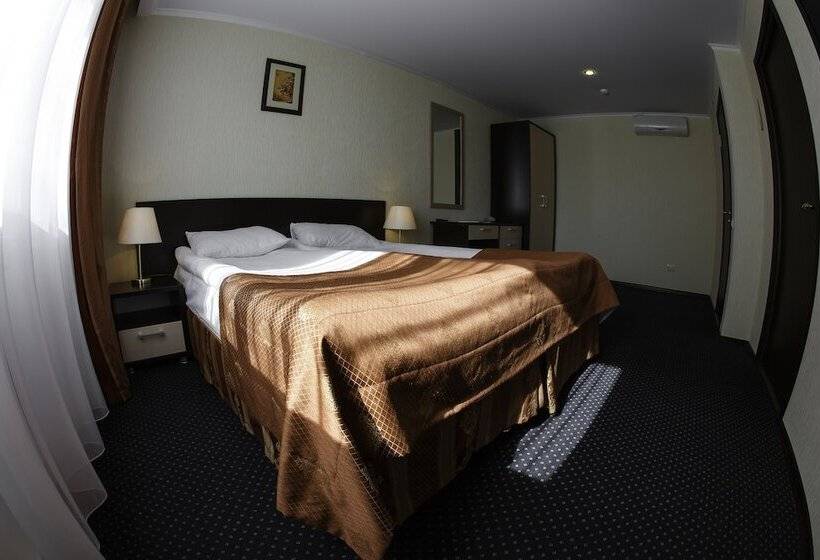 غرفة كومفورت, Desna