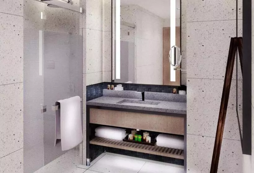 اتاق لوکس با تخت بزرگ, Four Points By Sheraton Palawan Puerto Princesa