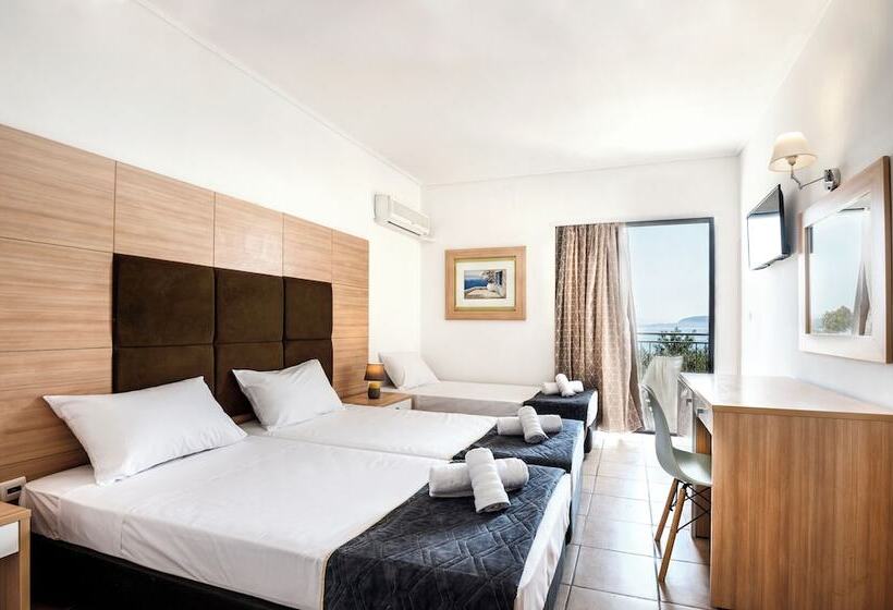 Triple Room Sea View, Galaxy