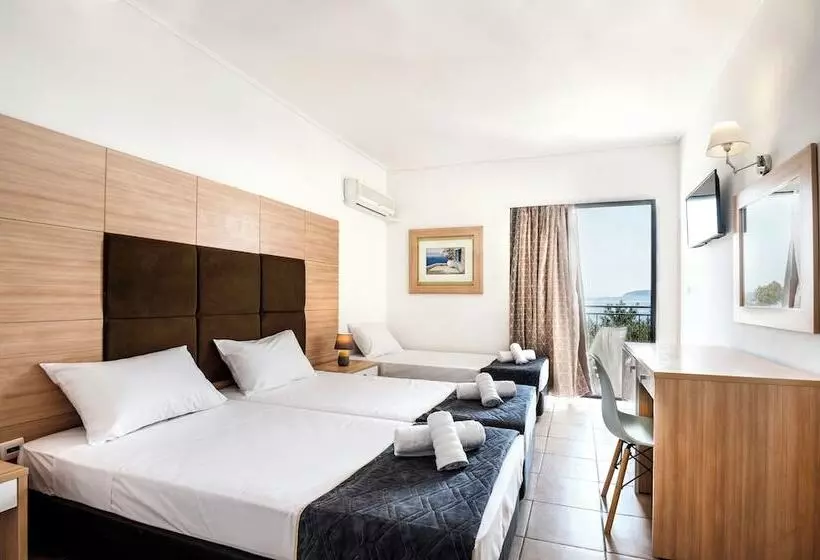 Triple Room Sea View, Galaxy