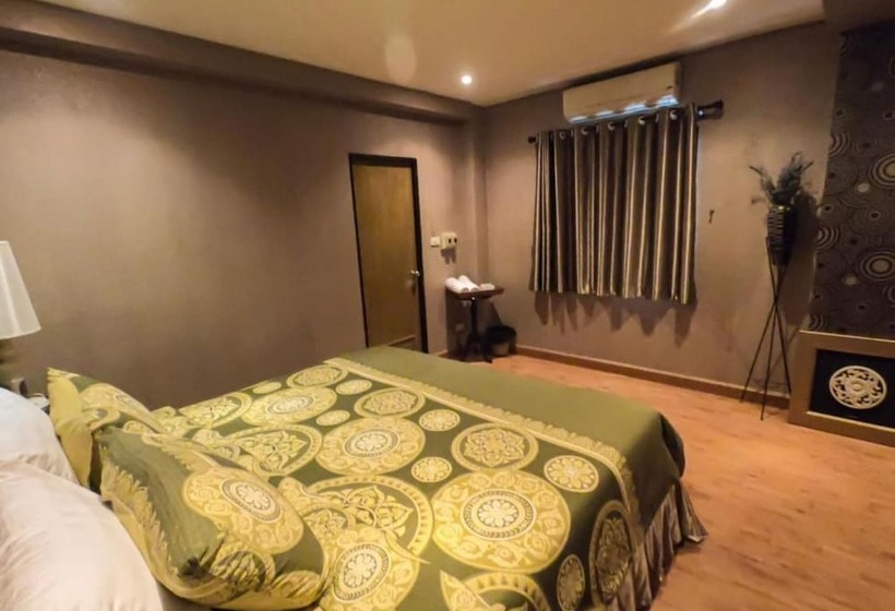 Номер Deluxe, Inspire House