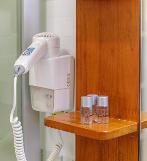 带1个卧室的带阳台的公寓, Lira Pacific Apart