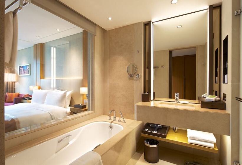 اتاق لوکس, Millennium Hotel Taichung