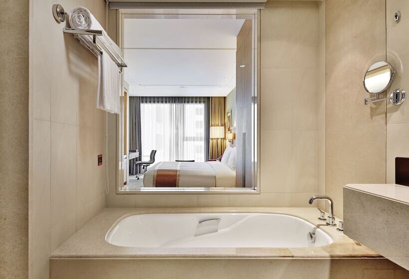 اتاق لوکس, Millennium Hotel Taichung