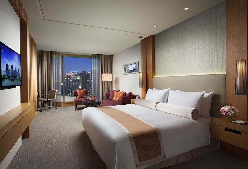 استودیوی استاندارد, Millennium Hotel Taichung