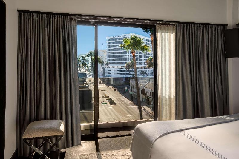 استودیوی استاندارد, Millennium Hotel Taichung