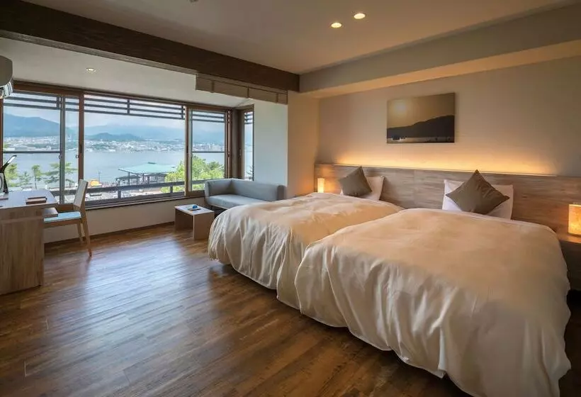Economy-huone, Miyajima Villa